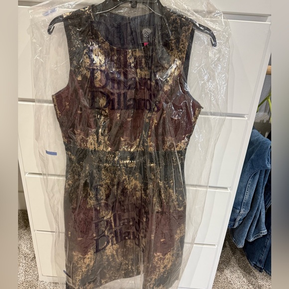 Vince Camuto Metallic Jacquard sleeveless Pleated Black and Gold Dress - Picture 4 of 6